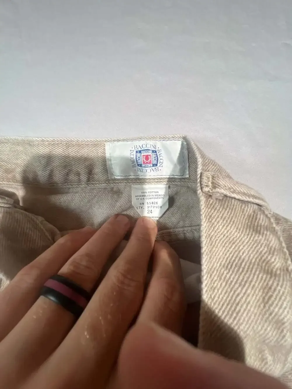 Vintage Baccini Baggy Tan Denim Jorts Size 24